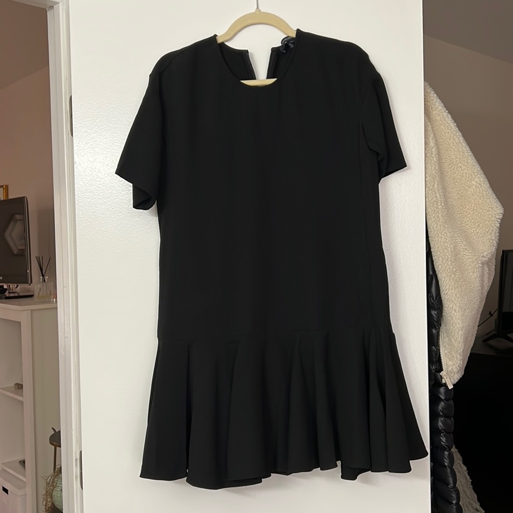 French Connection flowy ruffle short sleeve dress